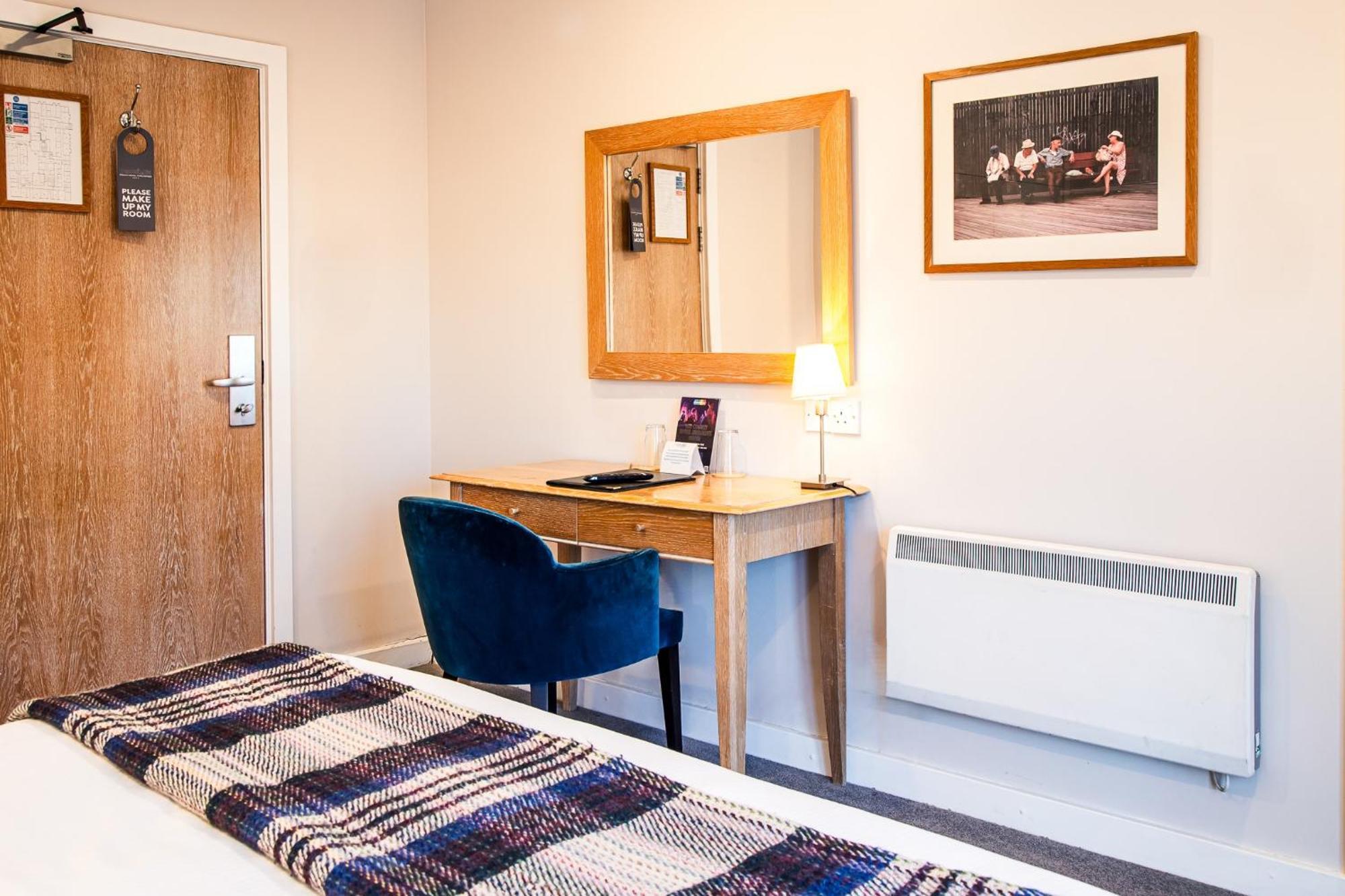 County Hotel Chelmsford Eksteriør bilde