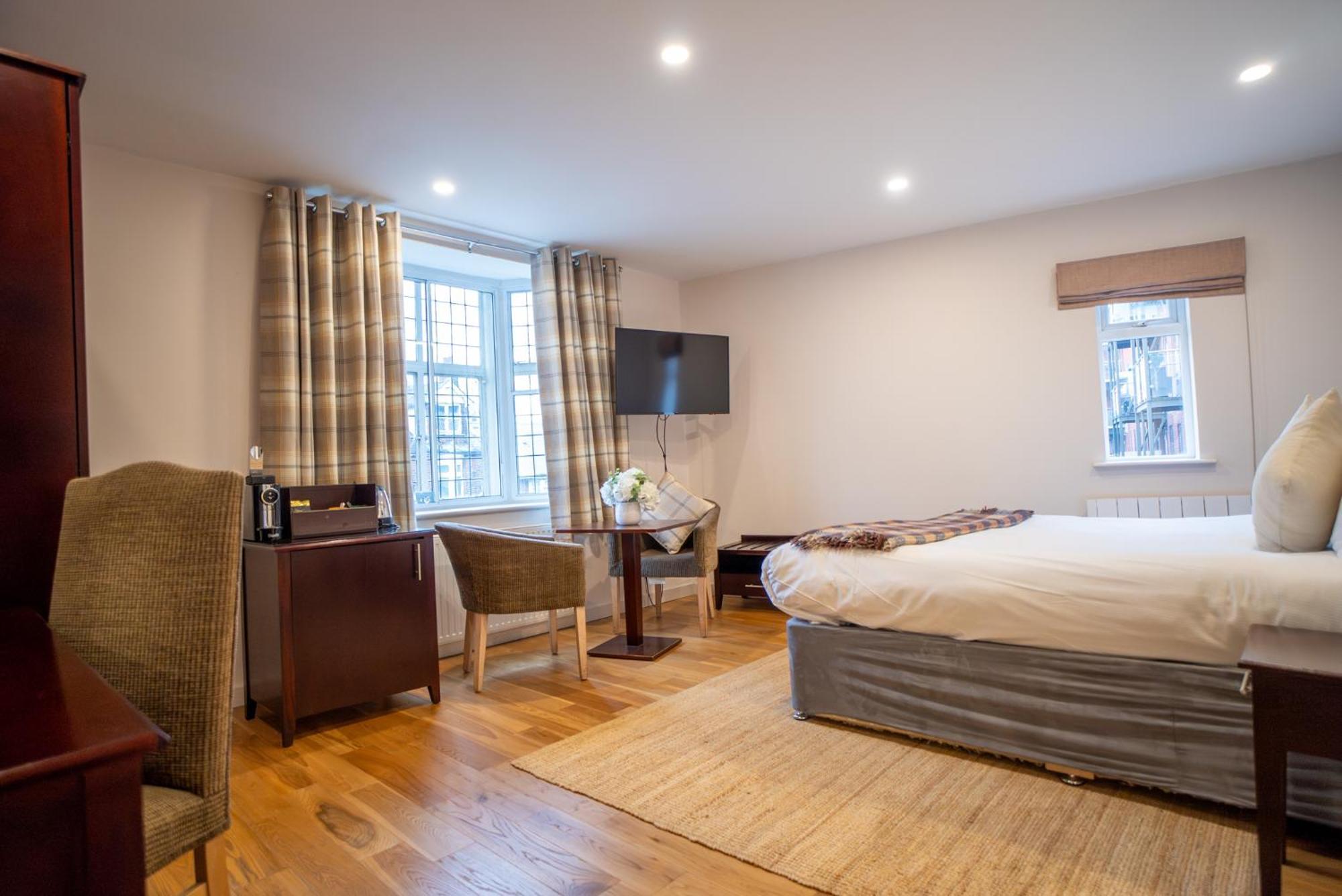 County Hotel Chelmsford Eksteriør bilde